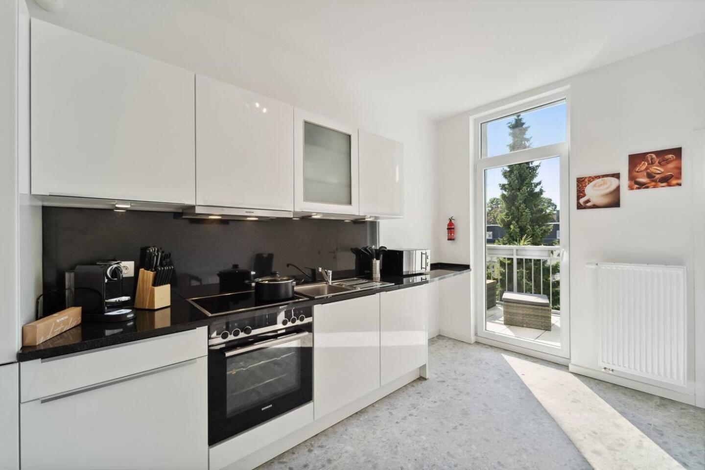 Infinity Stay Ferienapartments Rheinstrasse Wilhelmshaven Exterior foto