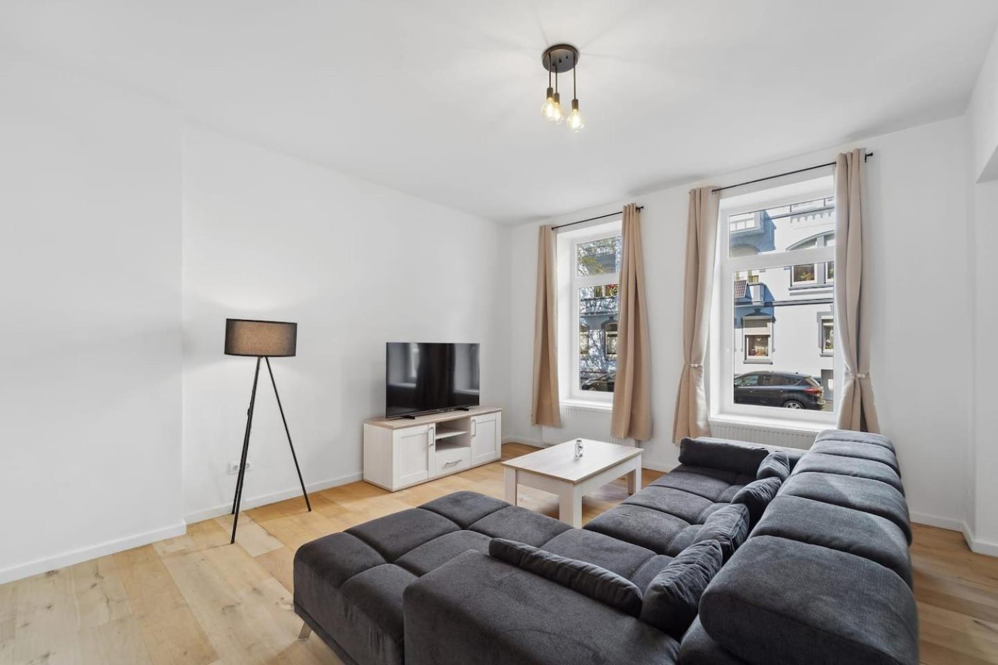 Infinity Stay Ferienapartments Rheinstrasse Wilhelmshaven Exterior foto