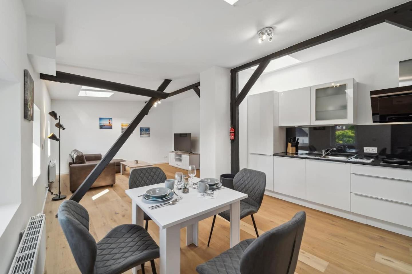 Infinity Stay Ferienapartments Rheinstrasse Wilhelmshaven Exterior foto